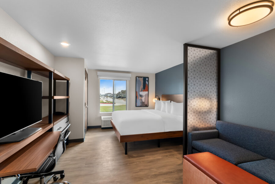 New Hotel Opening in Bastrop